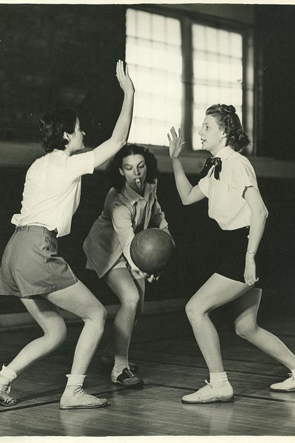 1940s Women's Basketball