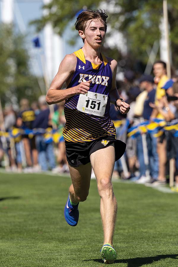 Lance Miller ’26 competes in a cross country meet at Augustana College.