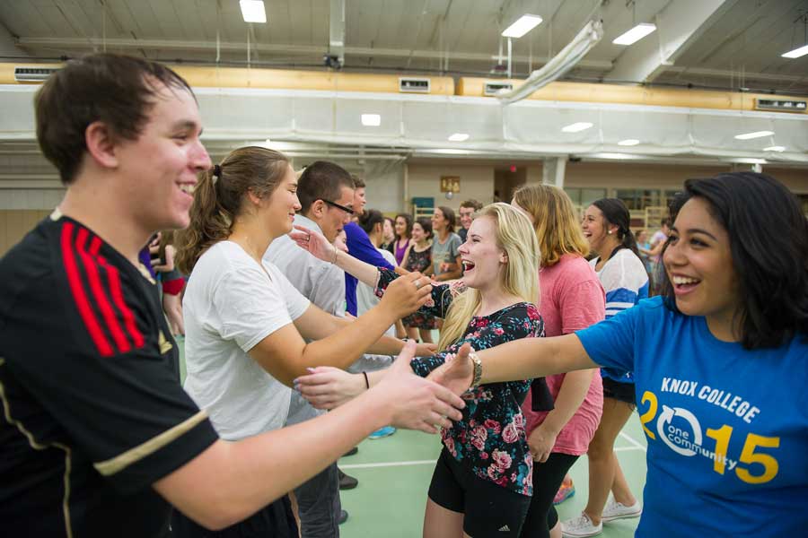 More than 400 new students join the Knox College community.